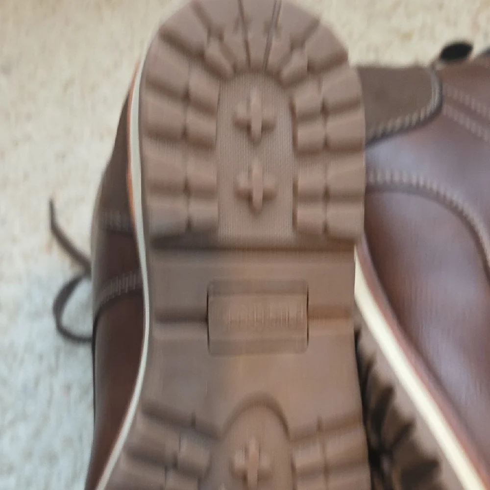Falls Creek Dark Brown Boys Lace-Up Boots Size 5
